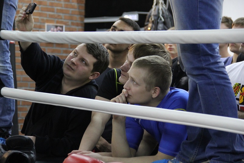 Фанаты не сводили с кумира глаз/Фото Юлии Кириной