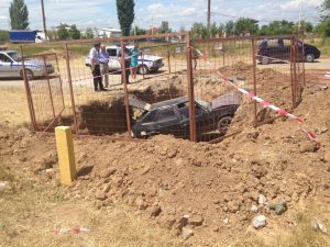 fall_down_the_earth5