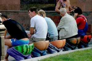 Креативные скамейки со всего мира