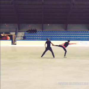 Аделина Сотникова выкладывает видео, где она тренируется с партнером. Фото Instagram adelinasotnikova_2014