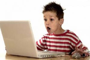 Дети в России сами решают что им смотреть в интернете