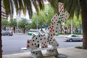 Креативные скамейки со всего мира