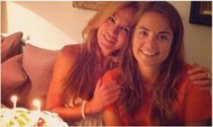 Анушка Делон со своей Матерью