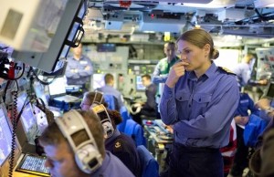 Сейра Уайт на боевом корабле Королевских ВМС