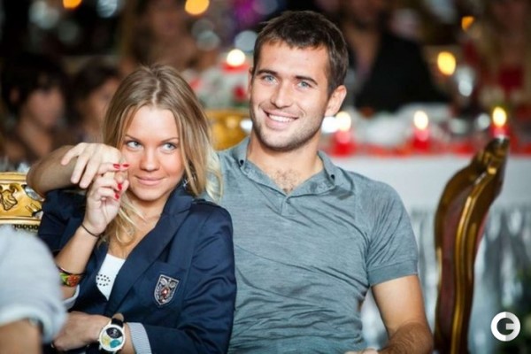 на фото: Александр Кержаков с экс-супругой