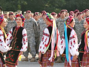 Отработка способности подразделений стран-участниц действовать в соответствии со стандартами НАТО, применяемыми в проведении миротворческих миссий.