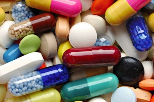 Закон об обращении лекарственных средств усиливает госконтроль