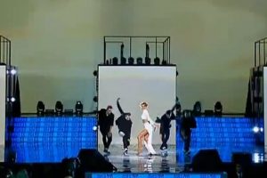 Выступление Полины Гагариной на премии MUSIC BOX 2014