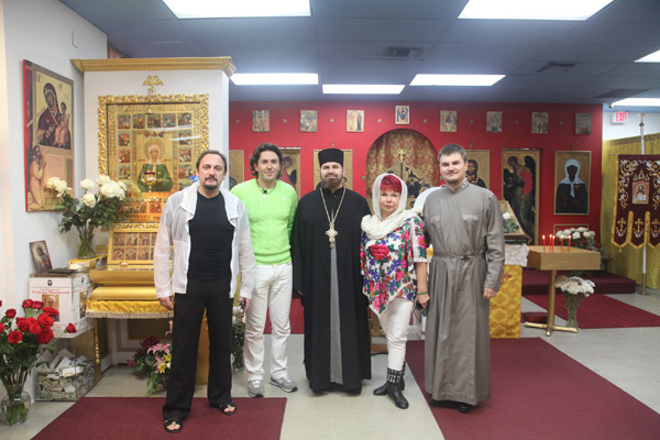 2Святые места, где молятся российские звезды