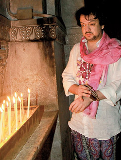 Филипп Киркоров в Храме Гроба Господня