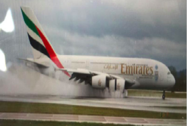  380  Emirates    