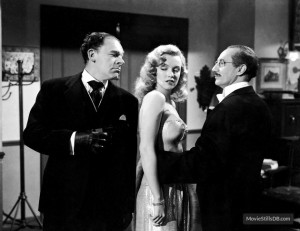 кадр из к/ф "Счастливая любовь"