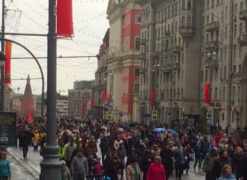 На Красной площади стартовал митинг профсоюзов На Красной площади стартовал митинг профсоюзов