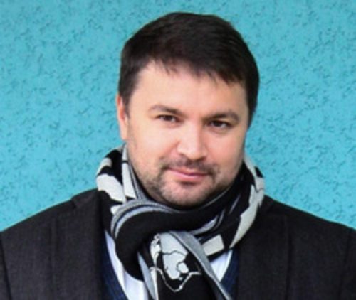 Камиль Галиакберов 3b597a92c8e020afb46300f0439b6aa7