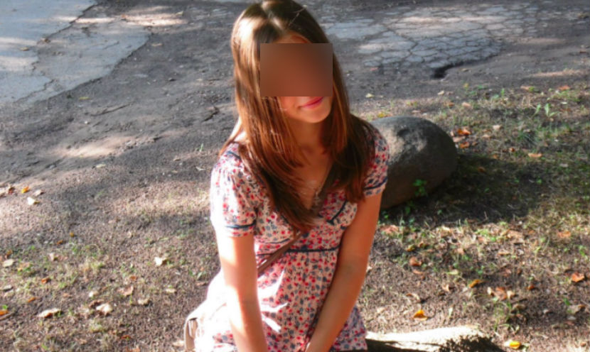 В Луганской области три подруги избили, раздели и остригли девушку