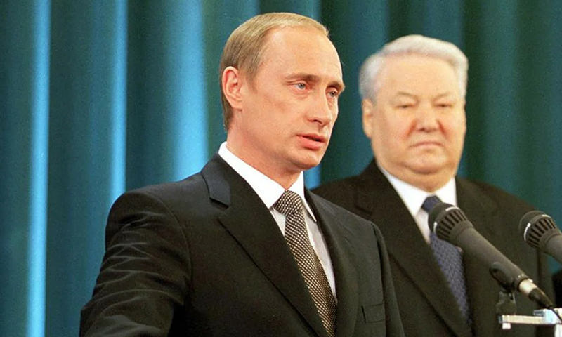 Календарь: 26 марта - 20 лет назад Путин впервые стал президентом