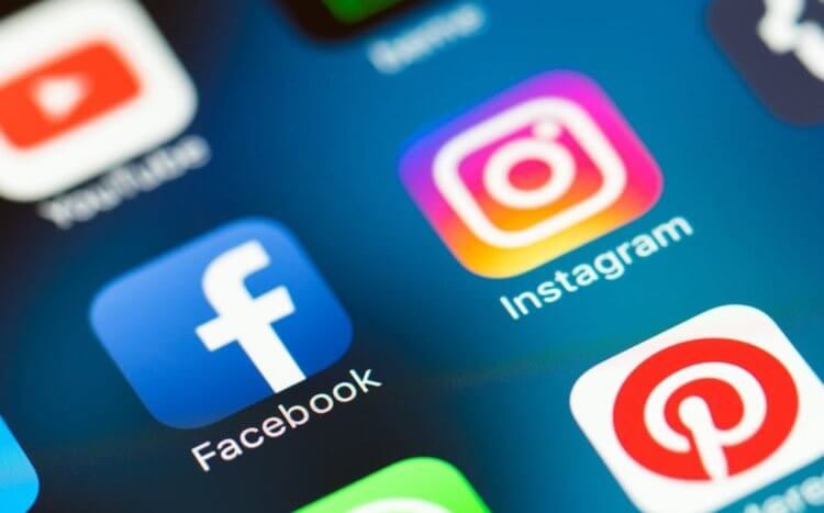  :     Facebook, Instagram, WhatsApp  TikTok