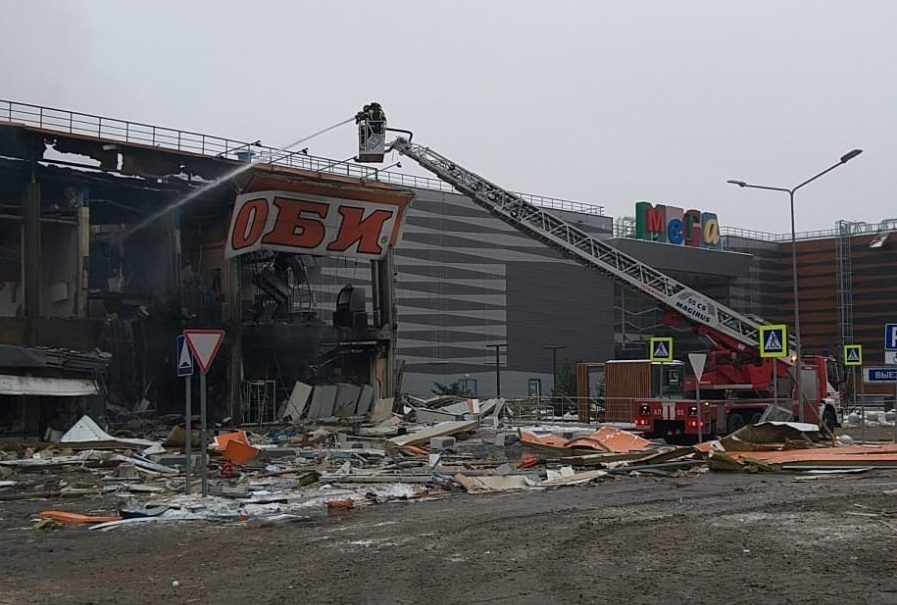 Опубликованы кадры того, что осталось от гипермаркета OBI в подмосковных Химках