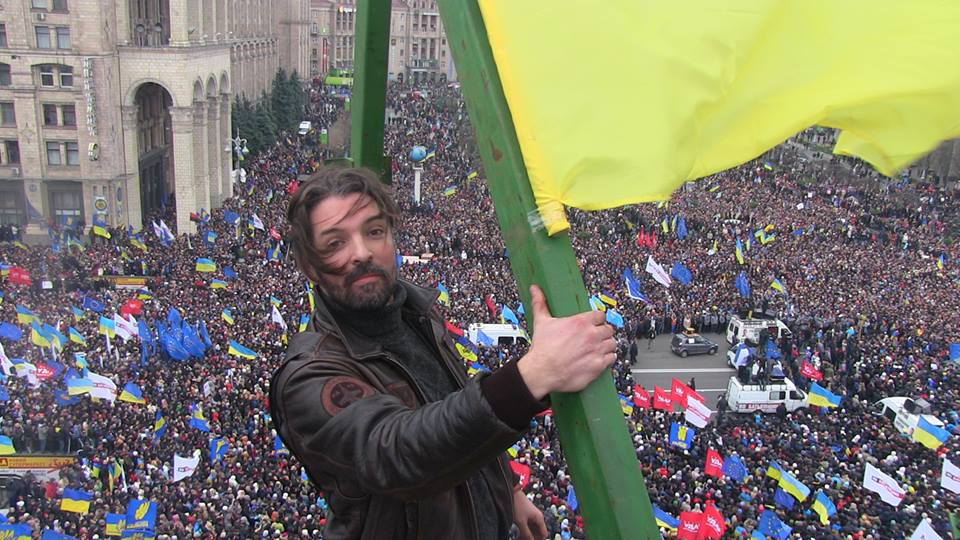 УКРАИНА: ОТ ЕВРОМАЙДАНА ДО ГОСУДАРСТВЕННОГО ПЕРЕВОРОТА УКРАИНА: ОТ ЕВРОМАЙДАНА ДО ГОСУДАРСТВЕННОГО ПЕРЕВОРОТА