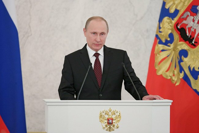 Президент Путин обратился с Посланием Федеральному Собранию Президент Путин обратился с Посланием Федеральному Собранию