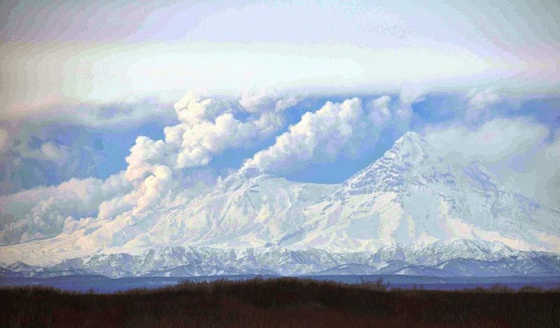 На Камчатке произошло извержение вулкана Шивелуч 