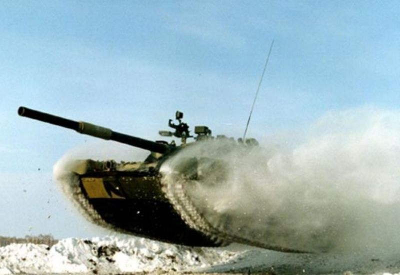На военном полигоне в Хабаровском крае взорвался танк: 3 погибли На военном полигоне в Хабаровском крае взорвался танк: 3 погибли