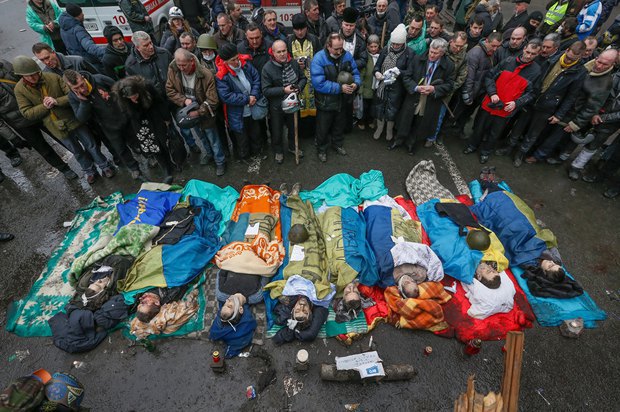 Опубликован список погибших в столкновениях в Киеве 