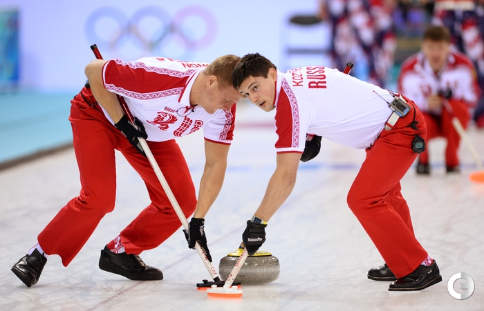 Российские керлингисты проиграли Канадской сборной на Олимпиаде 