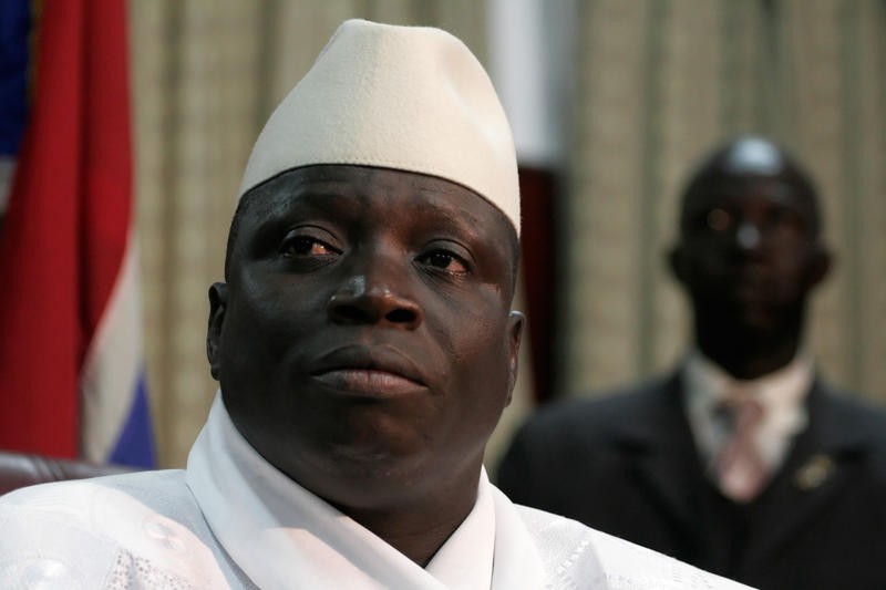 Президент Гамбии объявил английский язык вне закона 