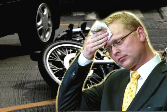 Чешский вице-премьер сбил мотоциклиста 