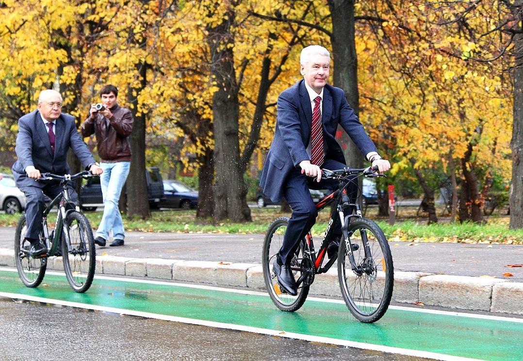 москва едет на работу