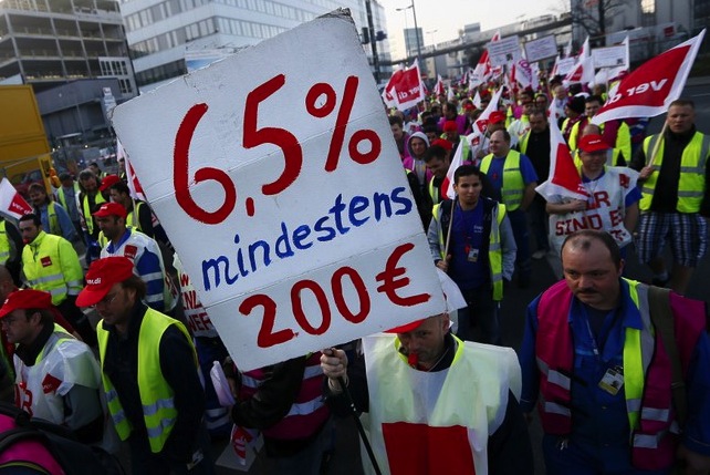 В Германии отменили больше 500 рейсов из-за забастовки работников аэропортов 