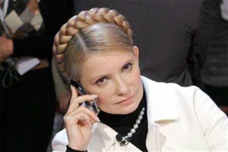Тимошенко выписалась из «Шарите» и едет на родину. Операция не понадобилась 