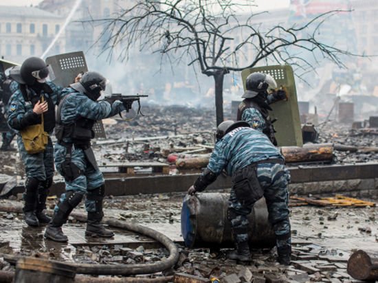 Российские эксперты назвали причины революции на Украине 