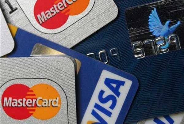 MasterCard и Visa заблокировали операции по картам СМП Банка 