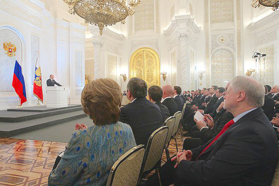 Сегодня в 15.00 Президент России выступит в Кремле с Посланием Федеральному Собранию Сегодня в 15.00 Президент России выступит в Кремле с Посланием Федеральному Собранию