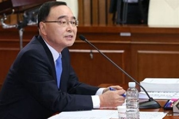Премьер Южной Кореи ушел в отставку в связи с крушением парома 