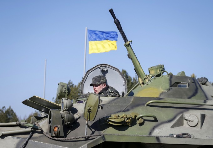 Пересечение российскими войсками украинской границы будет рассматриваться как вторжение – администрация президента Украины 