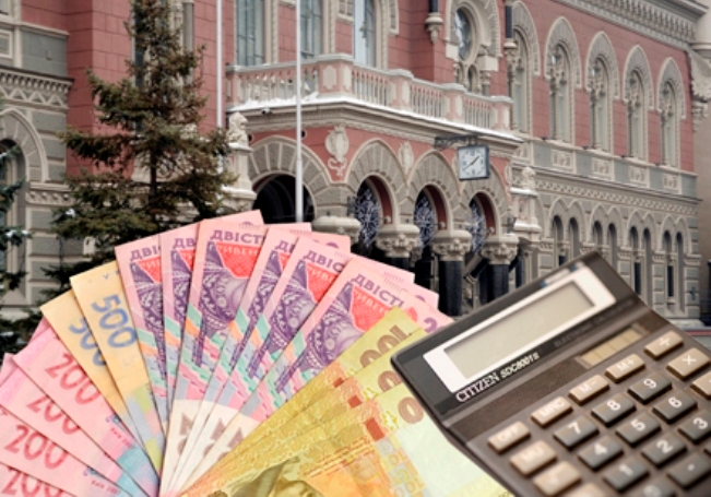Банки Украины уже потеряли почти 2 млрд гривень 