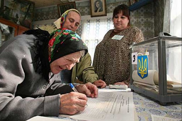 На Украине нет бумаги для бюллетеней, используемых при проведении референдума 