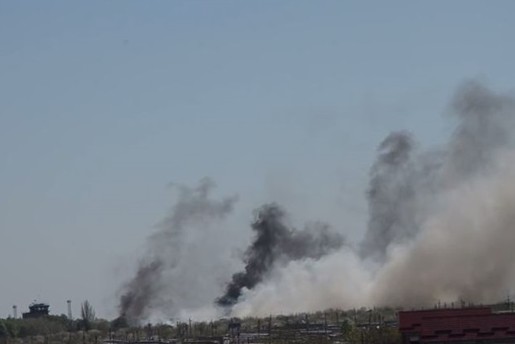 Возле аэропорта в Краматорске раздаются взрывы 