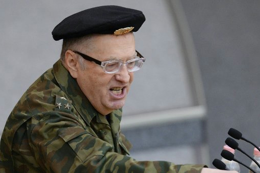 В честь чего Жириновский появился на заседании Госдумы в военной форме? 
