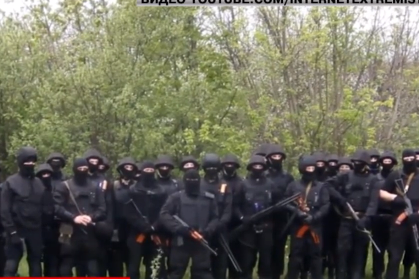 «Правый сектор» угрожает уничтожить ополченцев в Харькове 