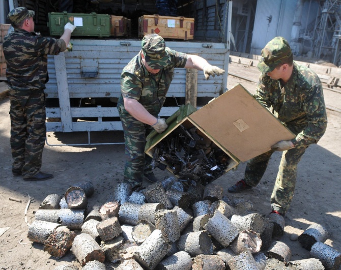 НАТО начало помогать Украине 