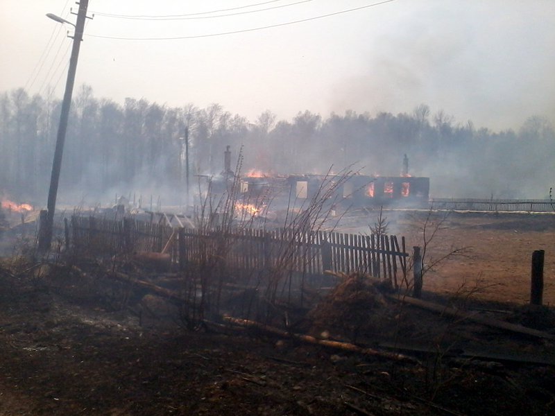 В Нижнеилимском районе Приангарья сгорело 20 домов 