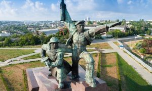 Путин: Уйти в отставку главкома ВМС Украины убедили ветераны