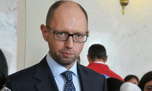 Яценюка допросят по делу о хищении средств в украинском правительстве