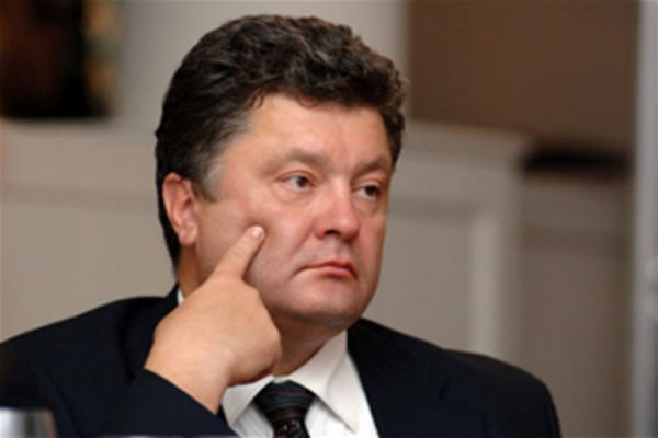 Если российские войска не уйдут с Украины наступит настоящая война – Порошенко 