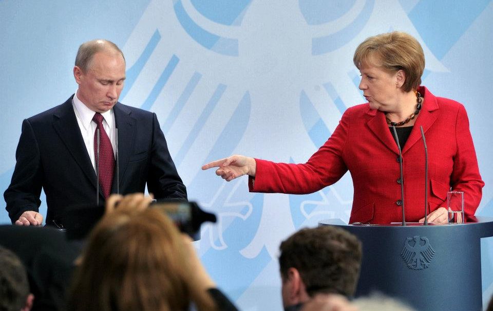 Меркель и Путин снова поговорили по телефону 