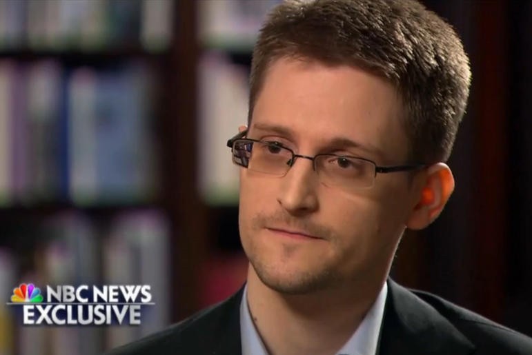 Сноуден заявил, что все представители власти должны делиться информацией 